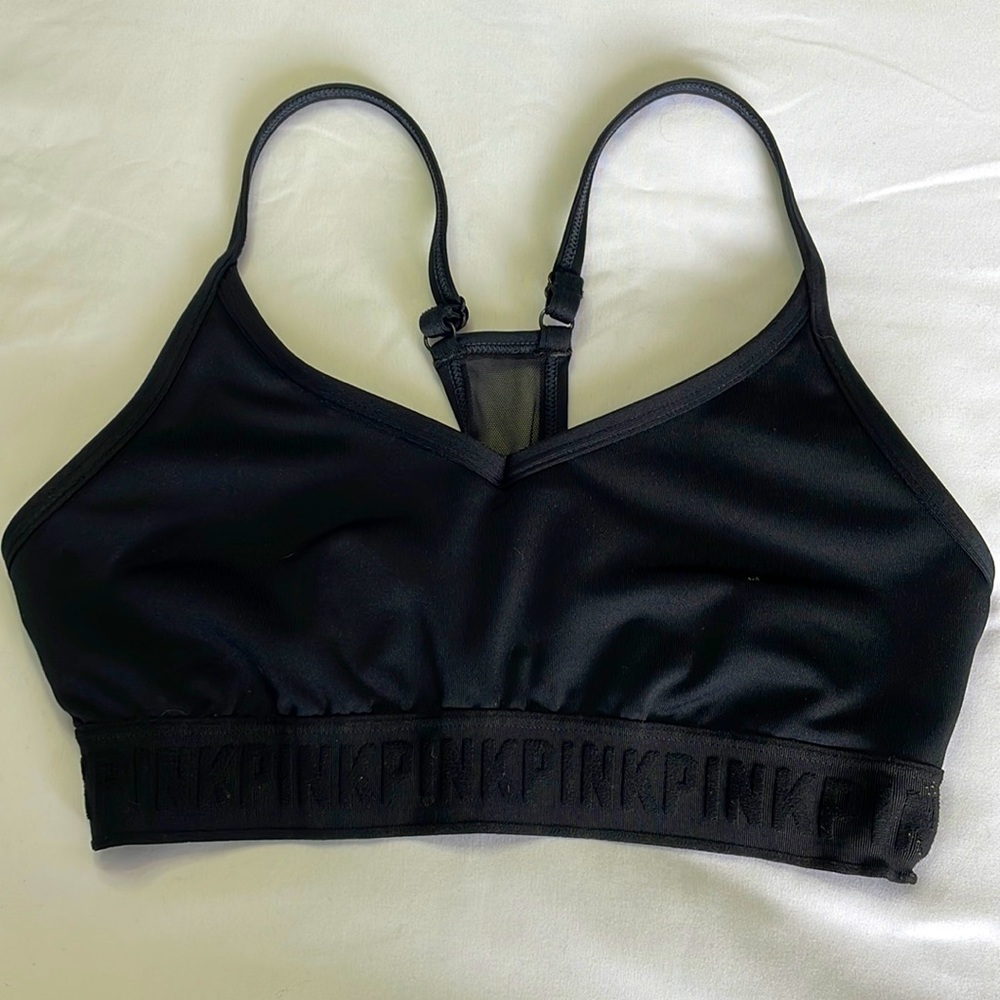 PINK Ultimate by Victoria’s Secret - lightly lined sports bra / bralette - Small